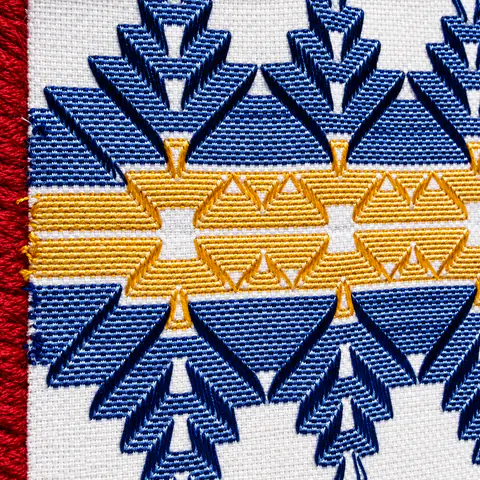 Detalhe do vagonite azul e ouro